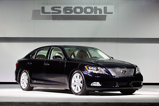 LS600h L让Lexus的Hybrid豪华车全球战略推向最高峰!